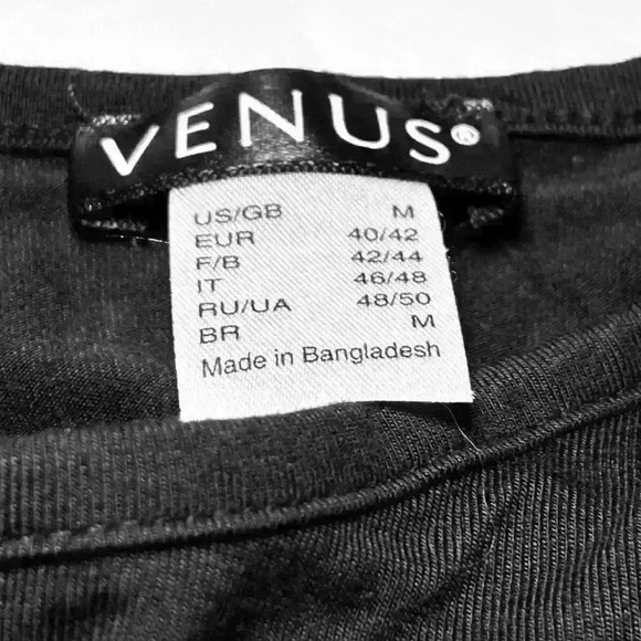 Venus little black dress with a dropped and ruched waist. Bodycon BLACK Size:M - Picture 3 of 5